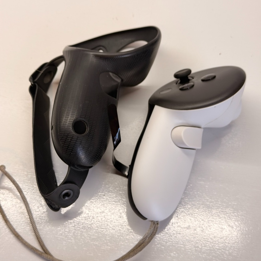 Tested Meta Quest 3 3S V6P VR Left Controller Only - Missing Battery Cover